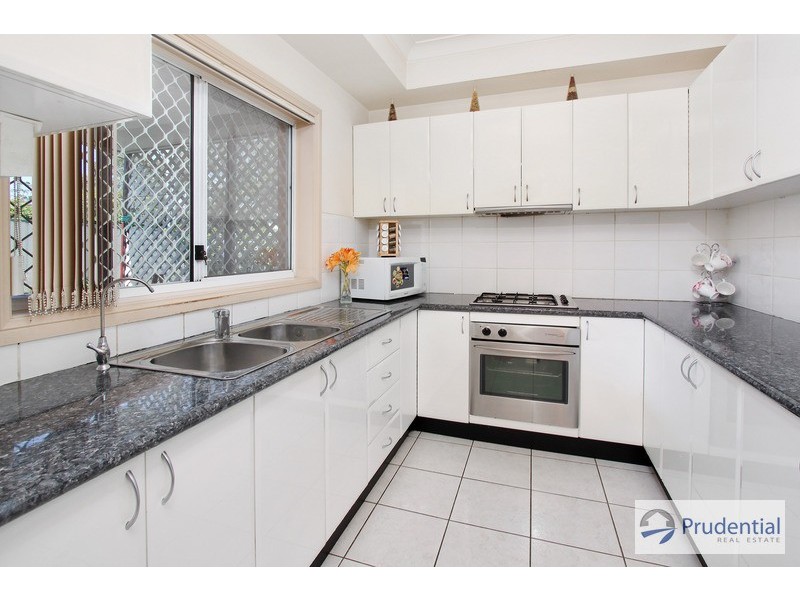 8/200 Heathcote Rd, Hammondville NSW 2170