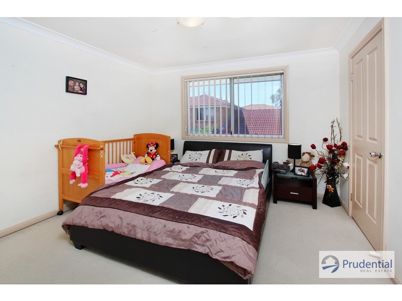 8/200 Heathcote Rd, Hammondville NSW 2170