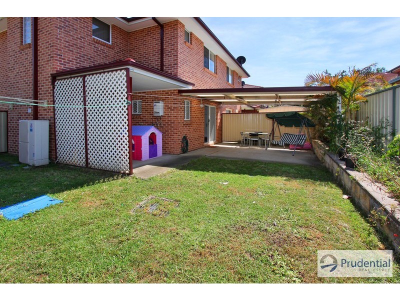 8/200 Heathcote Rd, Hammondville NSW 2170