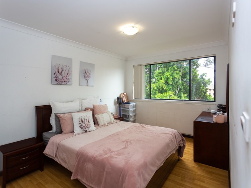 35/132 Moore Street, Liverpool NSW 2170