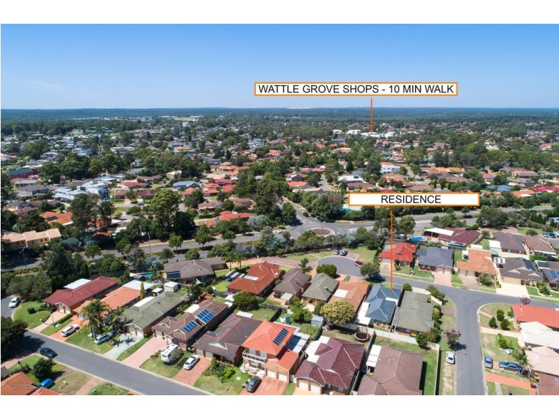 16 Pedder Court, Wattle Grove NSW 2173