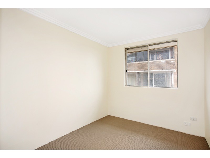 8/17 Forbes Street, Warwick Farm NSW 2170