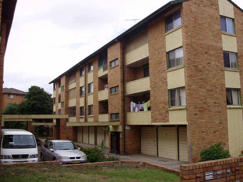13/28 Charles St, Liverpool NSW 2170