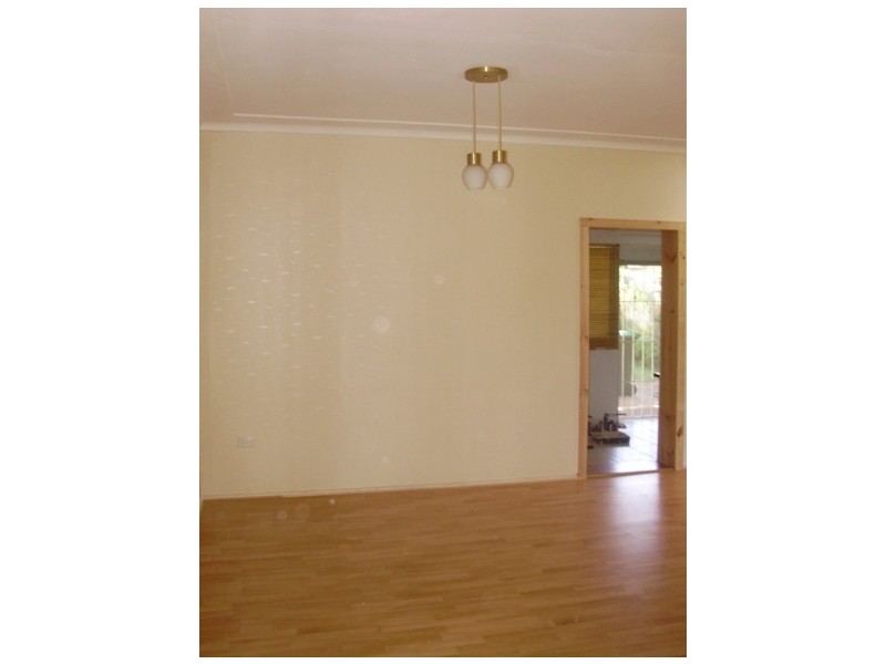 6 St Pauls Cres, Liverpool NSW 2170