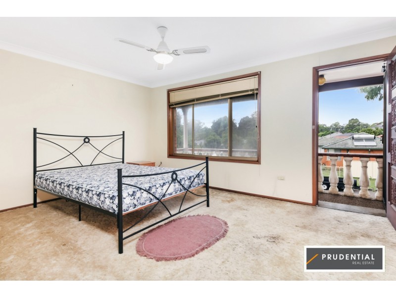 18 Supply Avenue, Lurnea NSW 2170