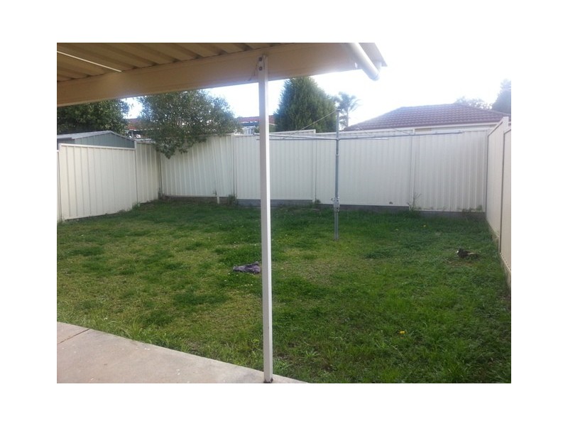 19 Sparrow Lane, Green Valley NSW 2168