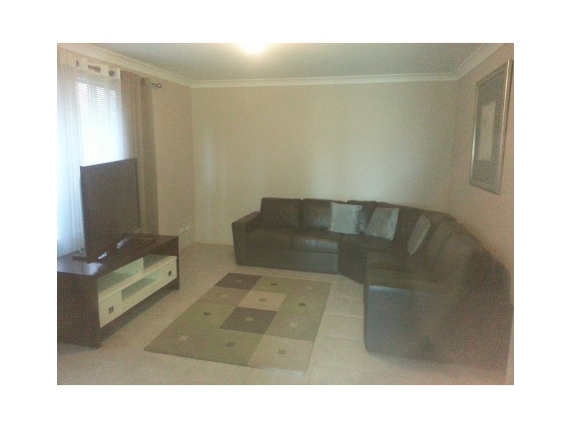 84 Stansmore Ave, Prestons NSW 2170