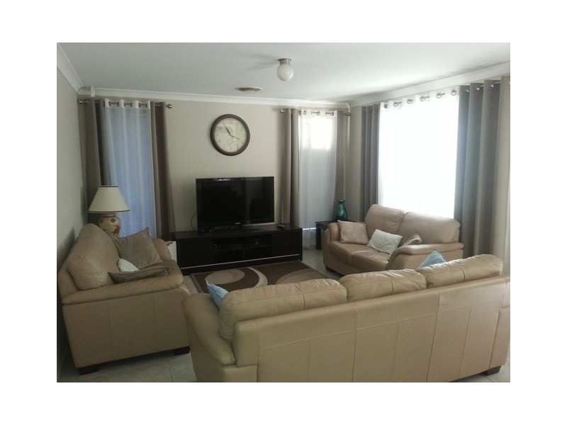 84 Stansmore Ave, Prestons NSW 2170