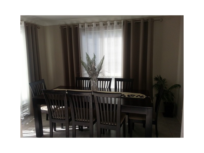 84 Stansmore Ave, Prestons NSW 2170