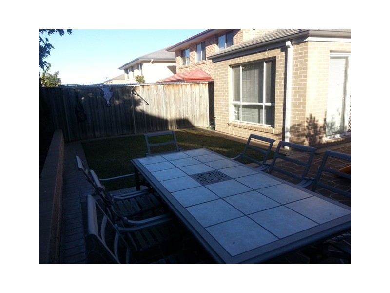 84 Stansmore Ave, Prestons NSW 2170