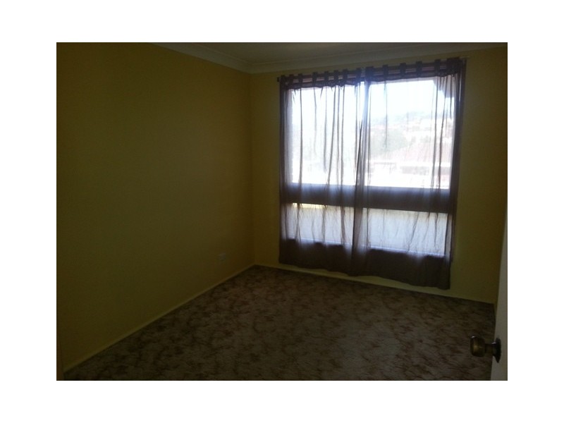 5 Graphite Pl, Eagle Vale NSW 2558