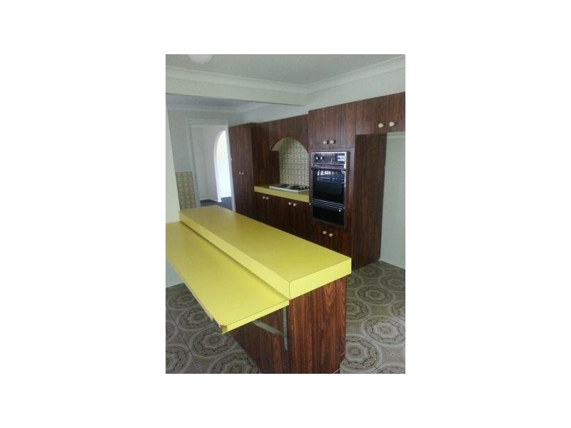 16 Norman Ave, Hammondville NSW 2170