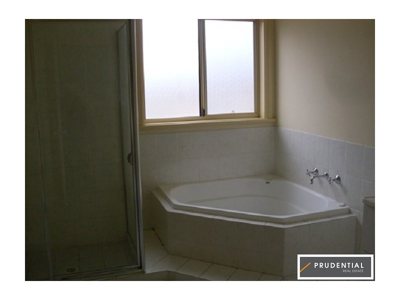 41 Sir Warwick Fairfax Drive, Harrington Park NSW 2567