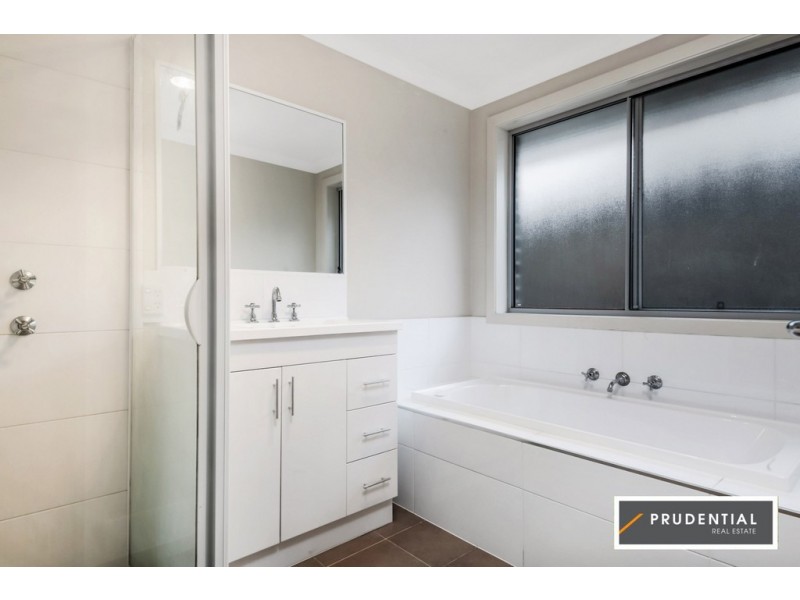 6 Leeton Road, Hinchinbrook NSW 2168