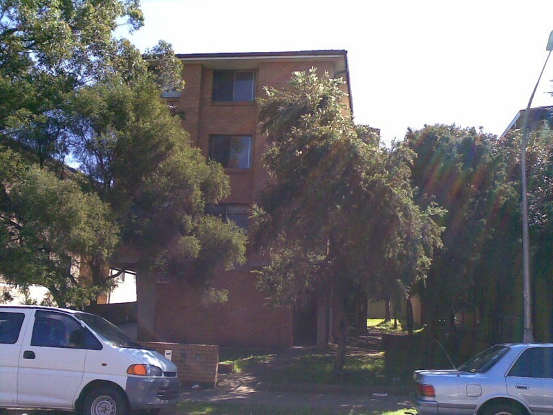 2/9-11 Nagle St, Liverpool NSW 2170