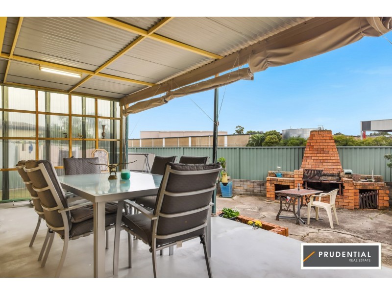 31 O’Neile Crescent, Lurnea NSW 2170