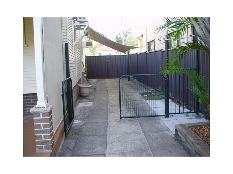 72 Woodlands Rd, Liverpool NSW 2170