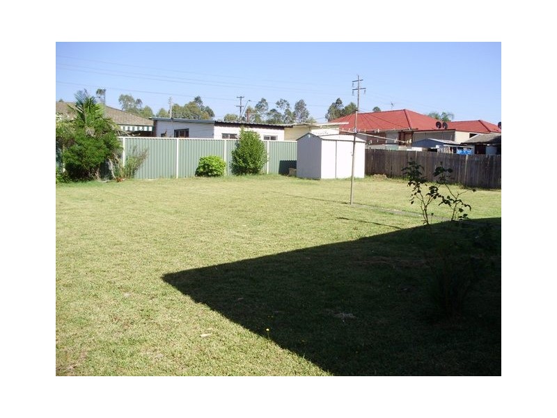 19 Coongra St, Busby NSW 2168