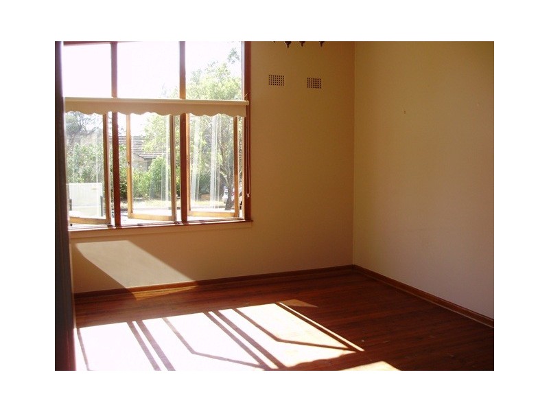 19 Coongra St, Busby NSW 2168