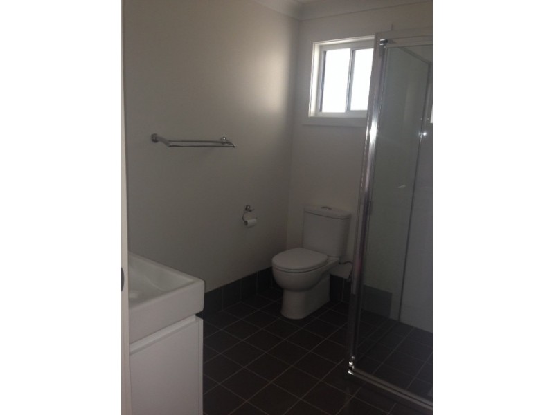 12 Bare Ave, Lurnea NSW 2170