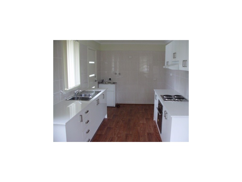 11 Tripp Ave, Warwick Farm NSW 2170