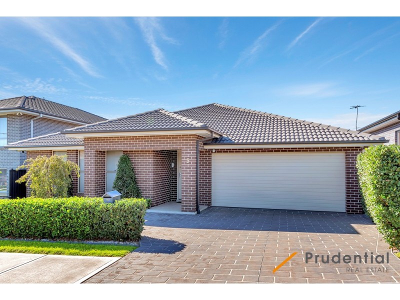 5 Pentland Street, Middleton Grange NSW 2171