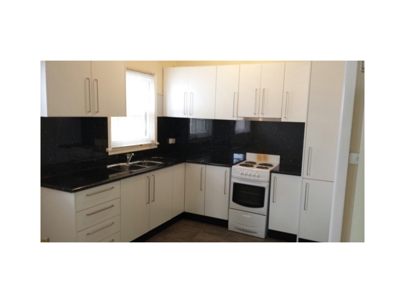 12 Phyllis St, Mount Pritchard NSW 2170