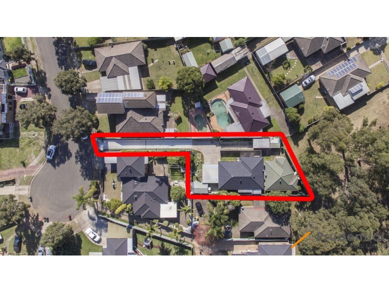 10 Kemmel Close, Bossley Park NSW 2176