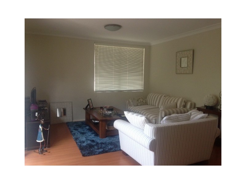 21/2 Mead Dr, Chipping Norton NSW 2170