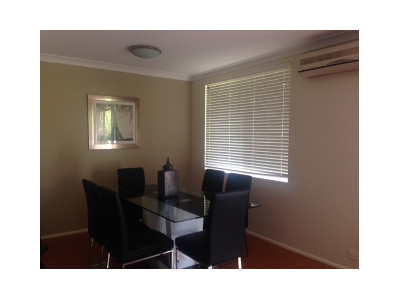 21/2 Mead Dr, Chipping Norton NSW 2170