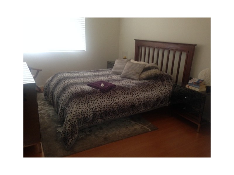 21/2 Mead Dr, Chipping Norton NSW 2170