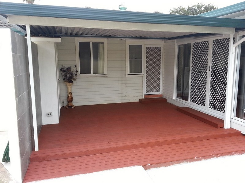 21 Wych Ave, Lurnea NSW 2170