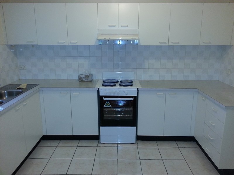 66B Swan Cct, Green Valley NSW 2168