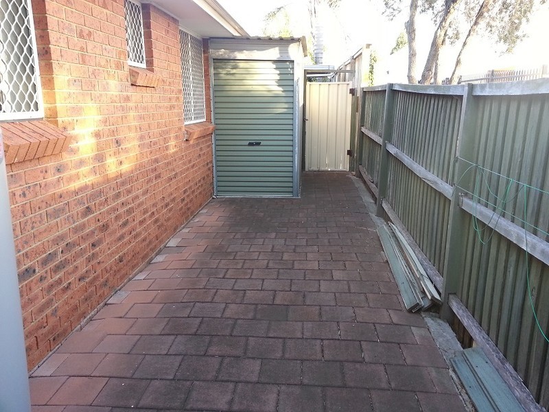 66B Swan Cct, Green Valley NSW 2168