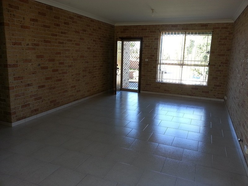 6B Durack Close, Edensor Park NSW 2176