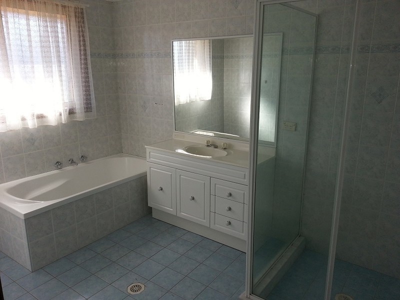 6B Durack Close, Edensor Park NSW 2176