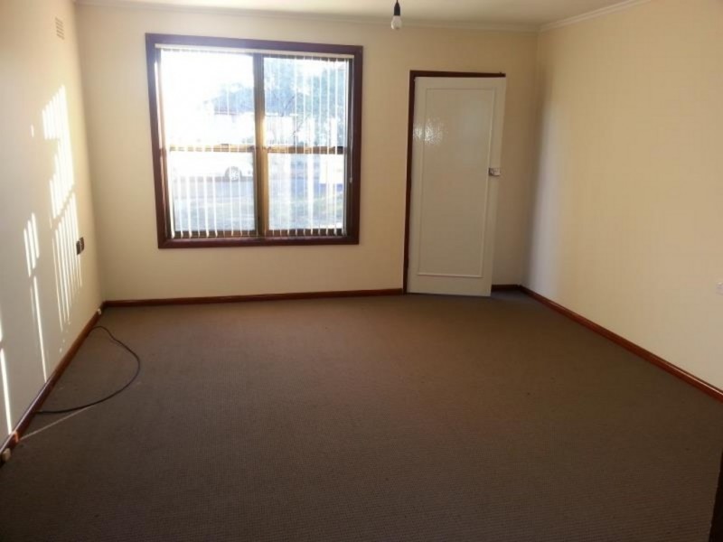 13 Kendee Street, Sadleir NSW 2168