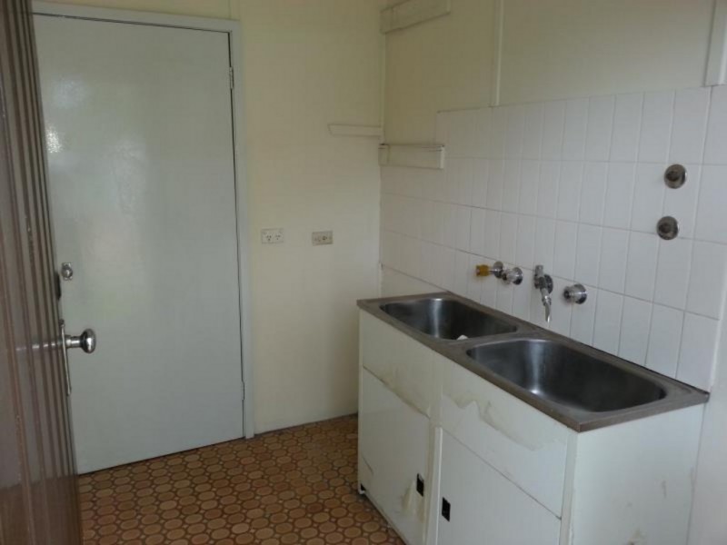 13 Kendee Street, Sadleir NSW 2168