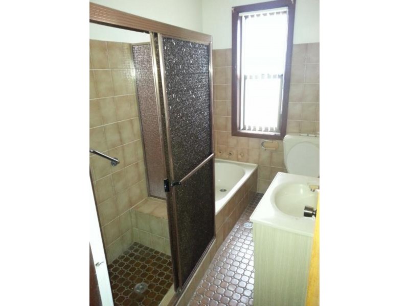 13 Kendee Street, Sadleir NSW 2168