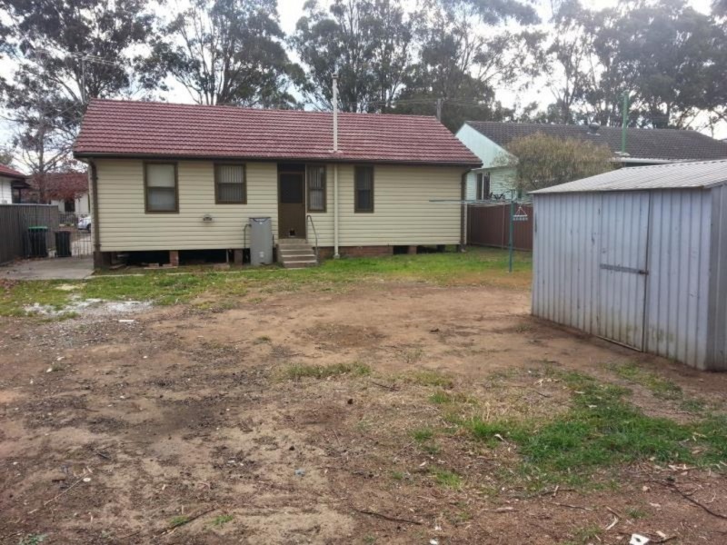 13 Kendee Street, Sadleir NSW 2168