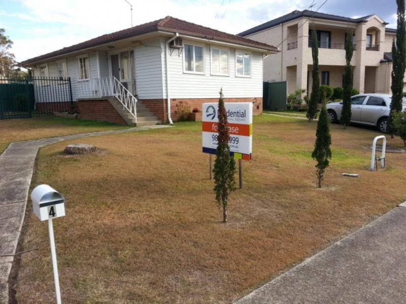 4 Gangurlin Street, Heckenberg NSW 2168