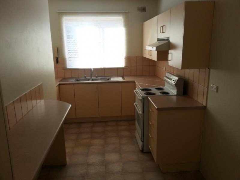 10/8 Drummond Street, Warwick Farm NSW 2170