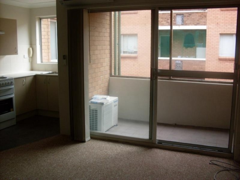 8/7 Hart Street, Warwick Farm NSW 2170