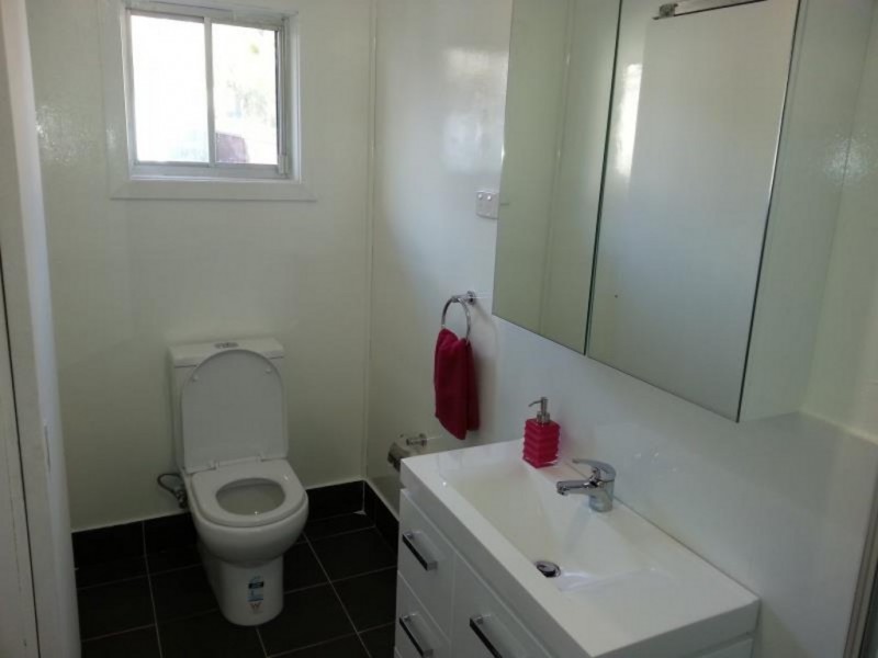 10A Park Road, East Hills NSW 2213