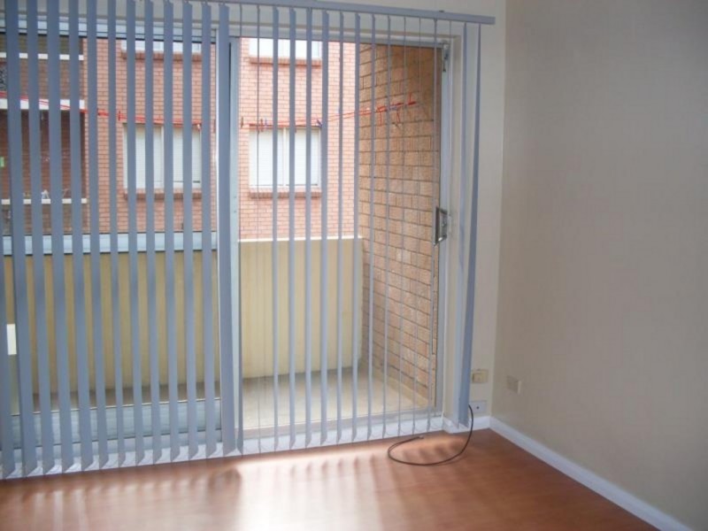 3/7 Hart Street, Warwick Farm NSW 2170