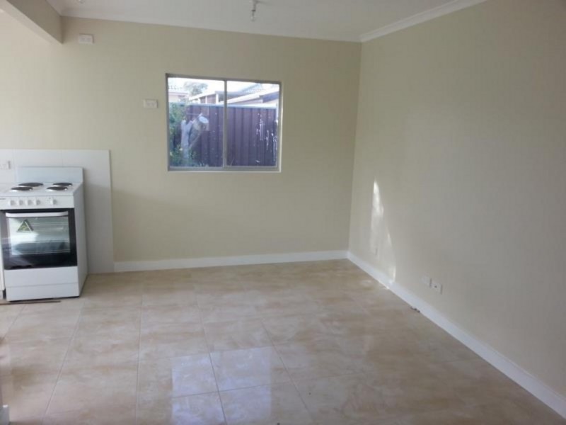 86A Medley Ave, Liverpool NSW 2170