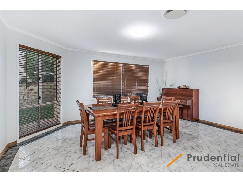 7 Bridport Close, West Hoxton NSW 2171