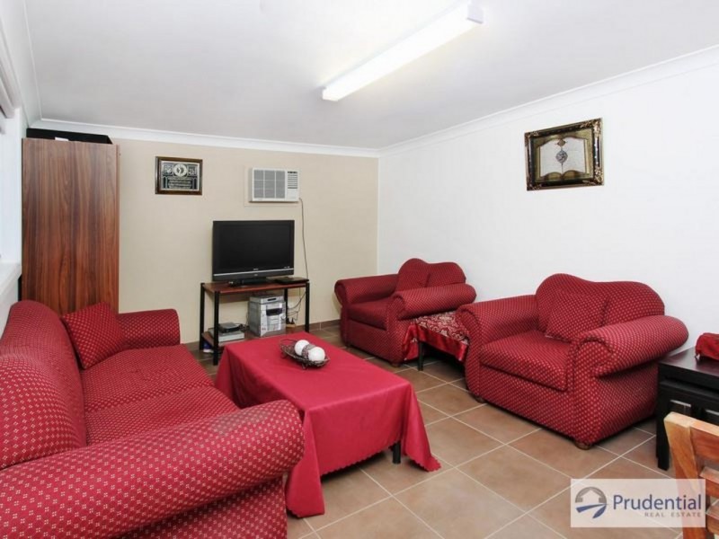 5 Naranghi Street, Busby NSW 2168