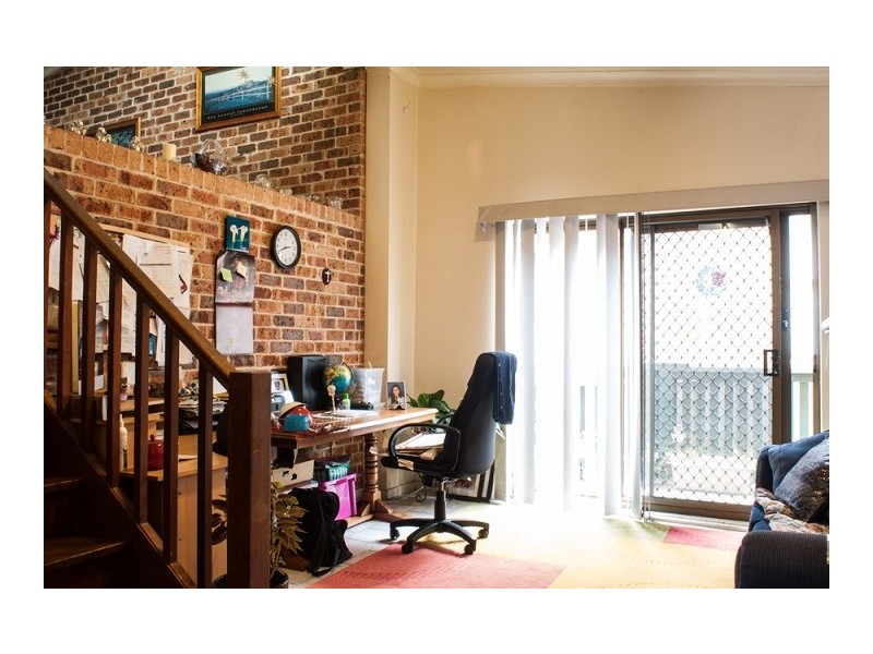 15 Highland Ave, Roselands NSW 2196