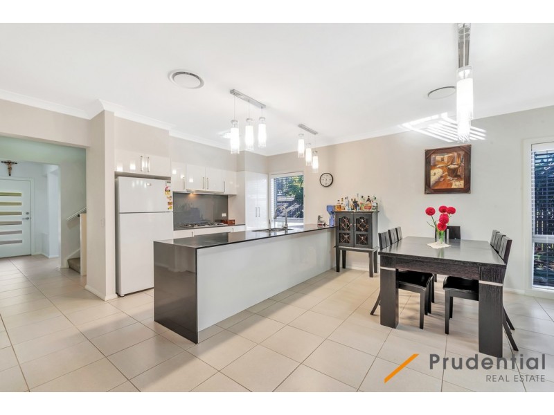 47 Robey Avenue, Middleton Grange NSW 2171